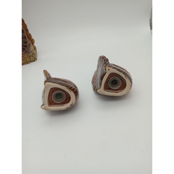 Vintage Turkey Salt & Pepper Shakers Glazed With Napkin Holder - Picture 6 of 12